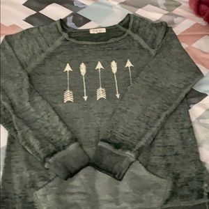 Long sleeve shirt with pocket